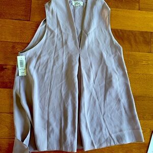 Aritizia Wilfred brand new with tag NUIT blouse in colour clover